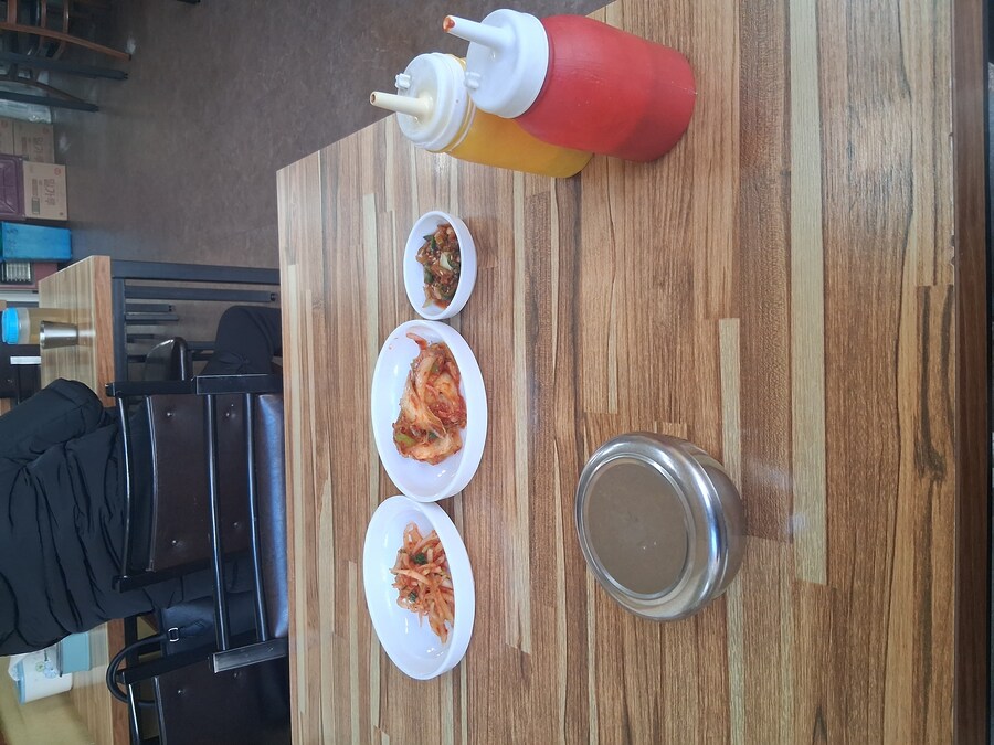 강추위라 칼국수 먹으러옴_5.jpg