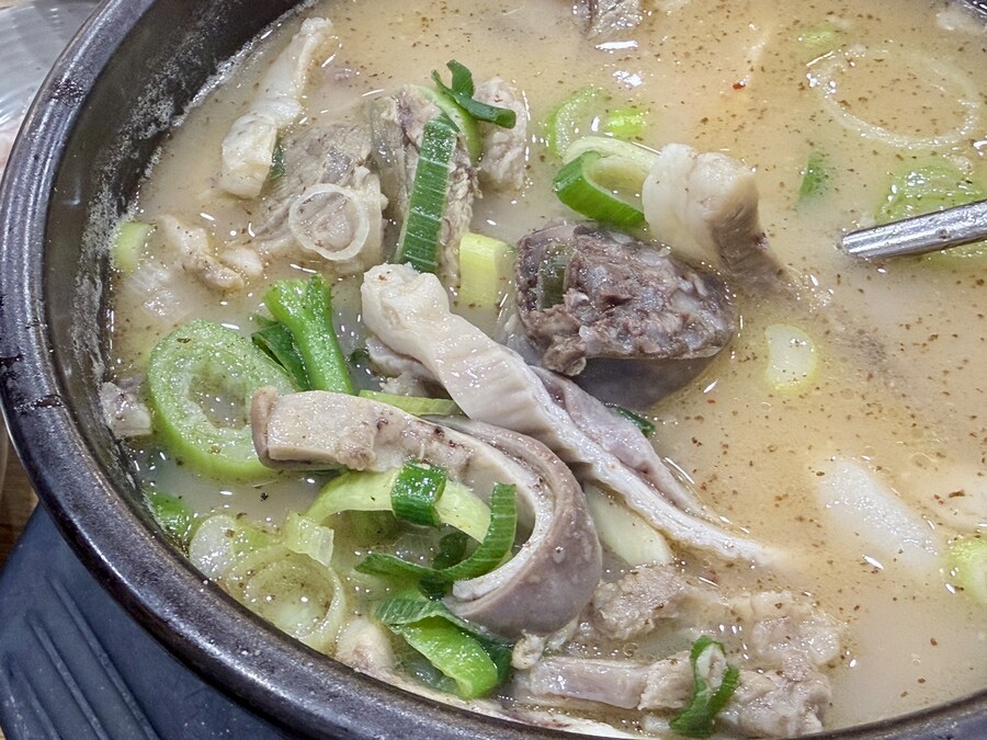 돈까스 파는 순대국집_6.jpg