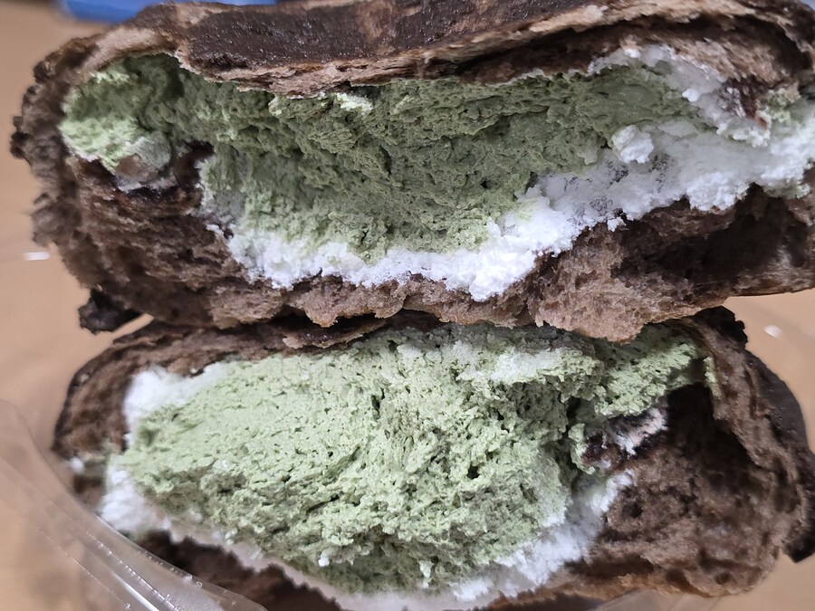 CU) 연세우유 말차초코 크림빵_3.jpg