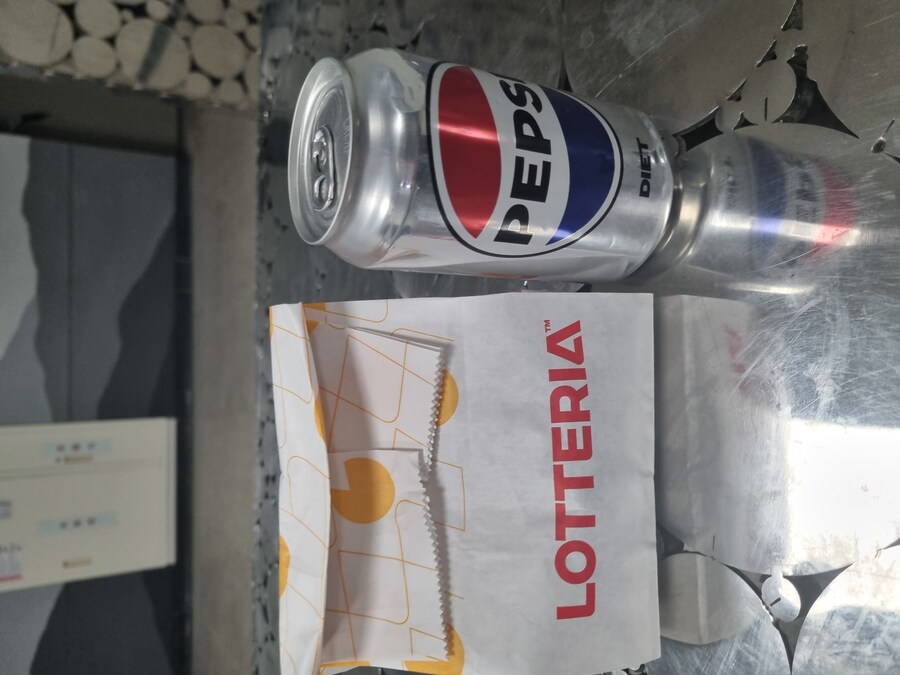 마일리지로 햄버거 바꿔먹엇습니다_2.jpg