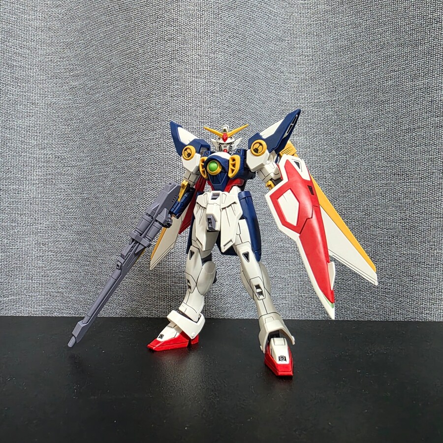 엔트리 그레이드 윙 건담_1.jpg