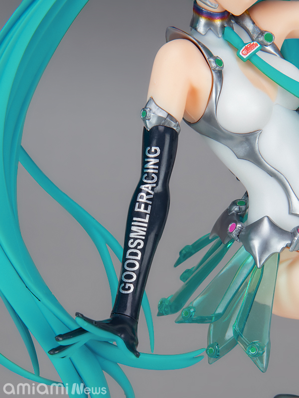 [굿 스마일] Reincarnation 레이싱 미쿠 2013 Ver 샘플 사진_18.jpg