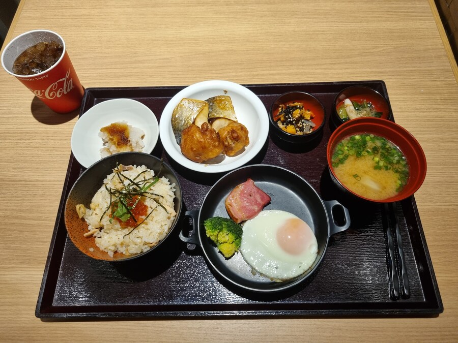 일본 도미인 호텔 조식_1.jpg