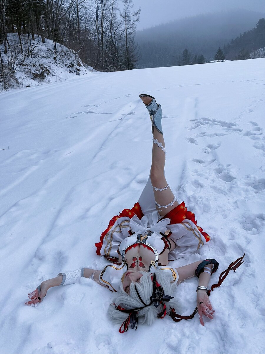 명조)유명한거 따라하는 카멜리아_1.jpg