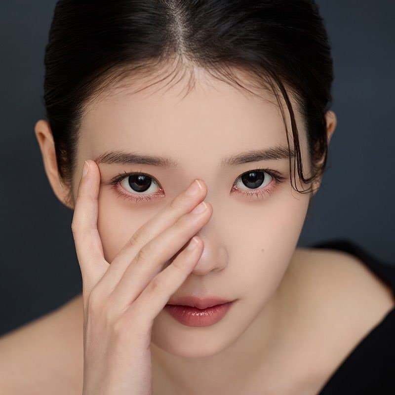 클라렌 새 화보_3.jpg