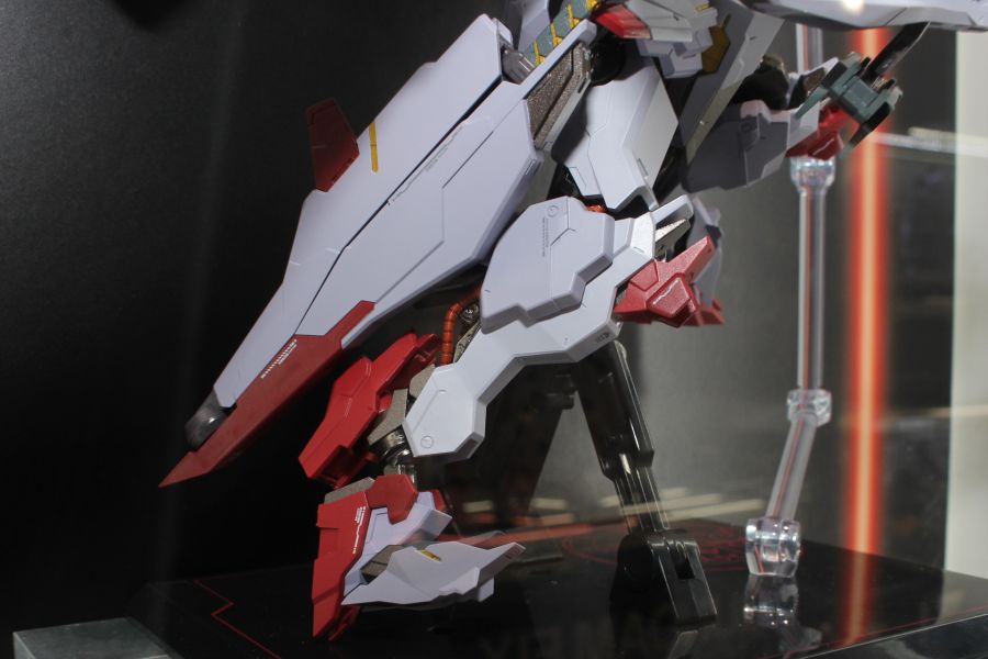 [반다이] 메탈 로봇혼 건담 마르코시아스 다각도 전시 사진_11.jpg