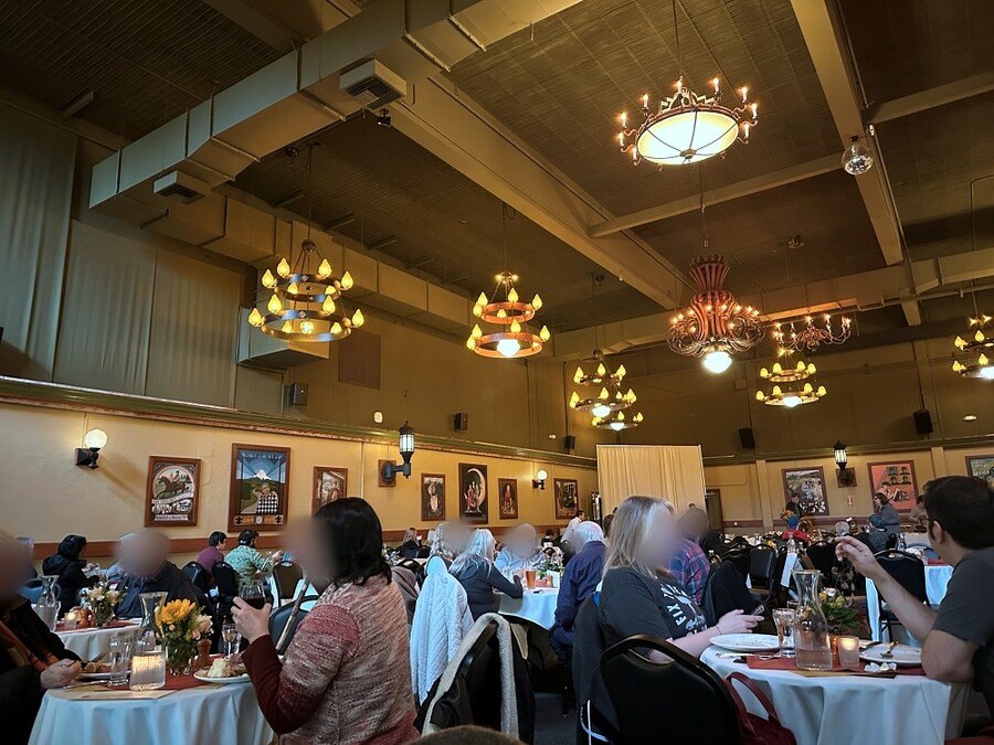 2025년 올해의 추수감사절 식사_7.jpg