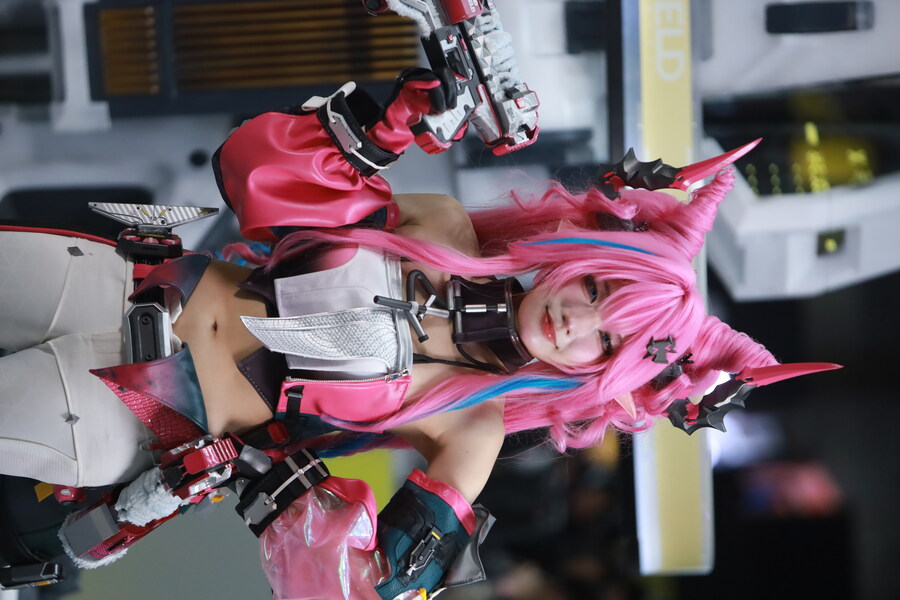 AGF)공식부스 코스어분들 사진찍은것들_8.jpg