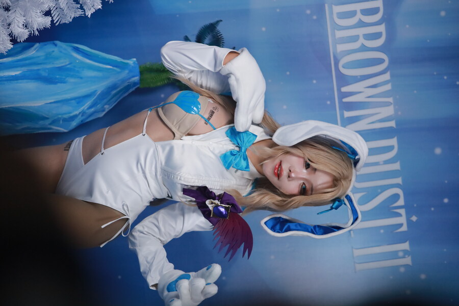 AGF)공식부스 코스어분들 사진찍은것들_12.jpg