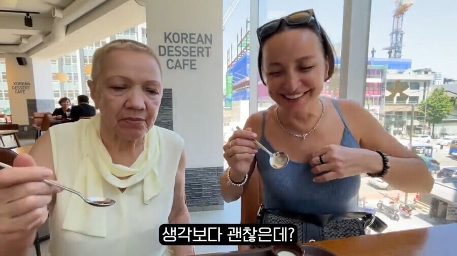 빙수를 보고 왜 이걸 돈주고 사먹는지 이해못한 사람_8.jpg