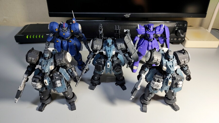 추장대륙 1/144 ZA-08C1 ZAROV C1_10.jpg