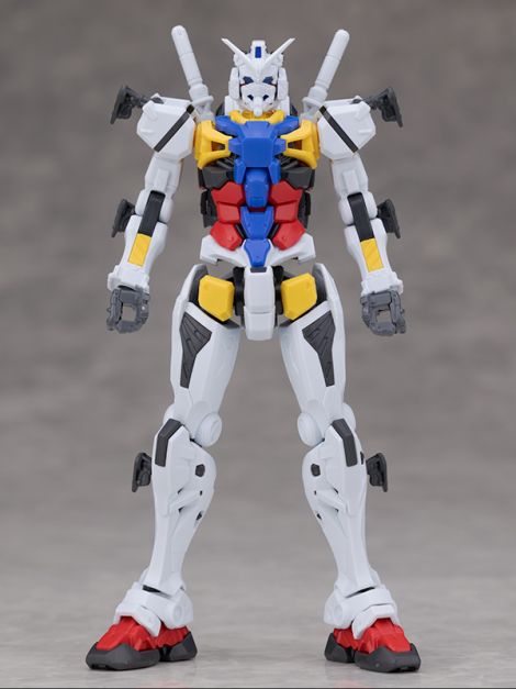 HG GQ 1/144 하얀 건담 해외 리뷰_12.jpg