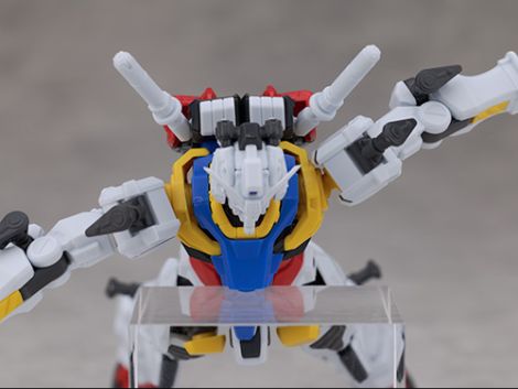 HG GQ 1/144 하얀 건담 해외 리뷰_39.jpg