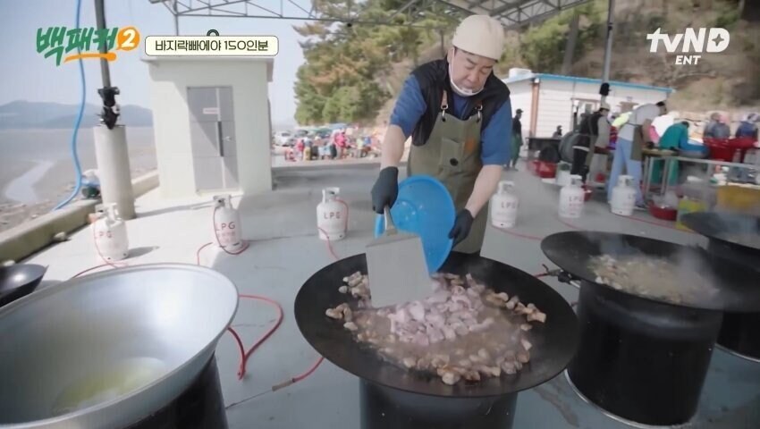 백종원: 플라스틱 소쿠리에다가 뜨거운거 담지 마세요_12.jpg