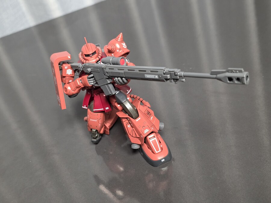 [HG] 샤아 전용 고기동형 자쿠2_19.jpg