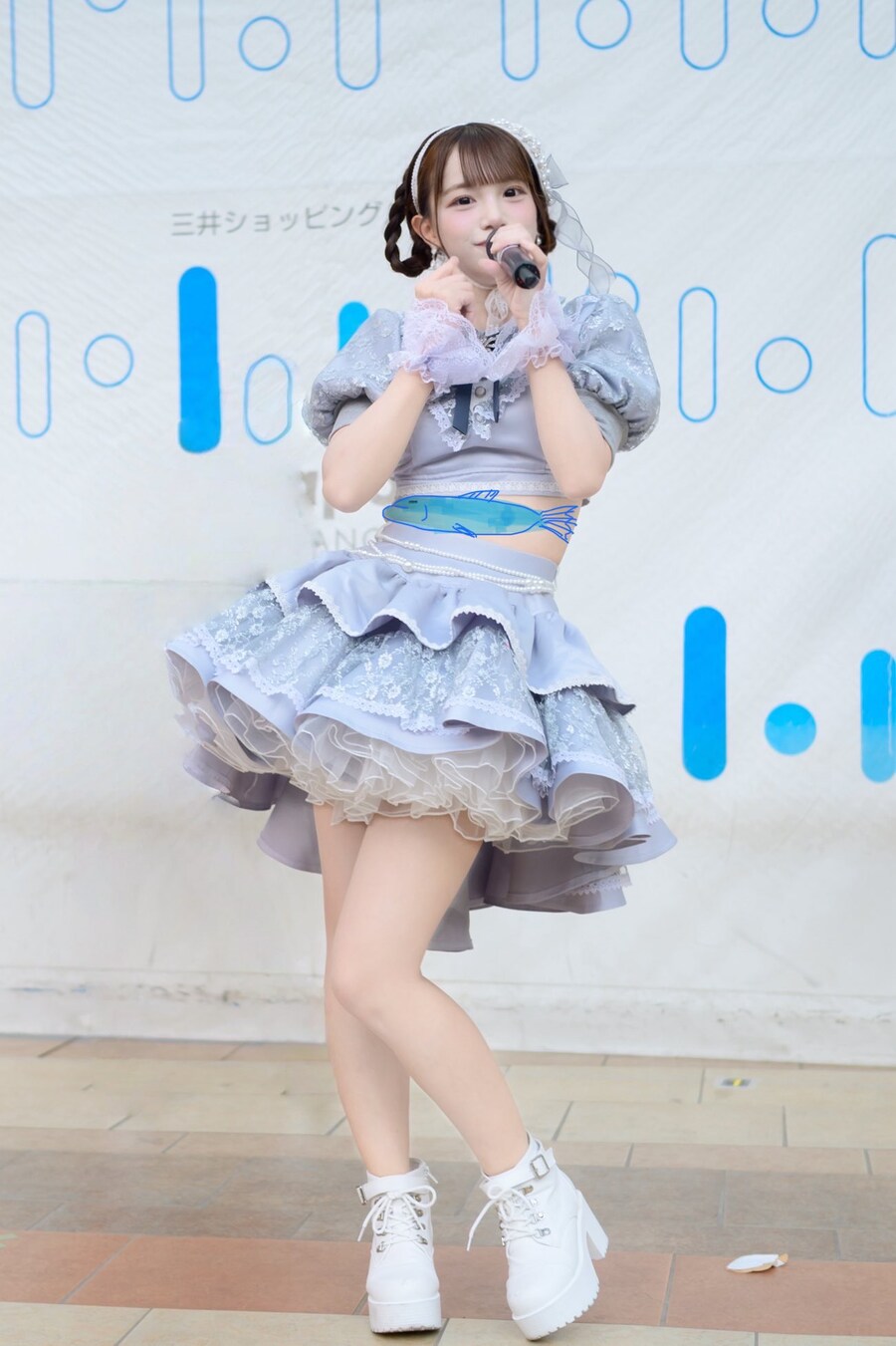 "뱃살 보정해줘" 일본 아이돌 요청에…충격적 결과물_18.jpg