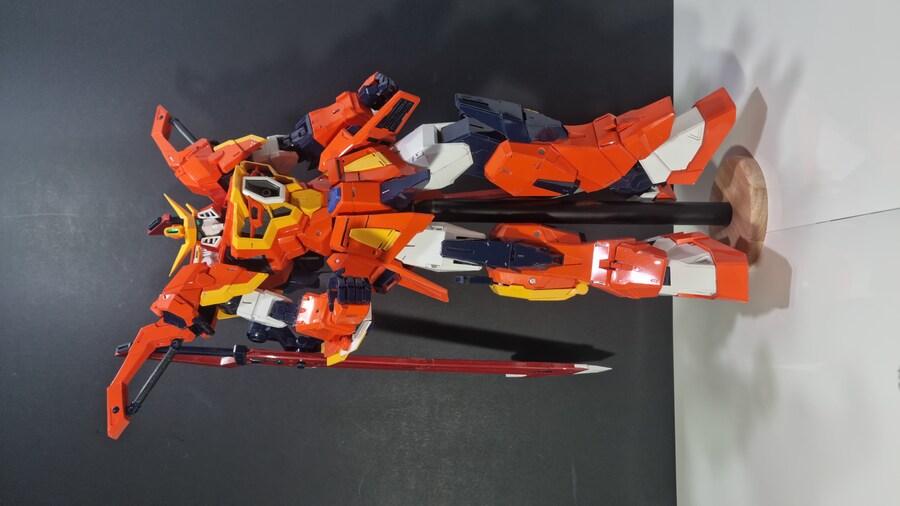 [종이모형]소드켈러미티 완성_13.jpg