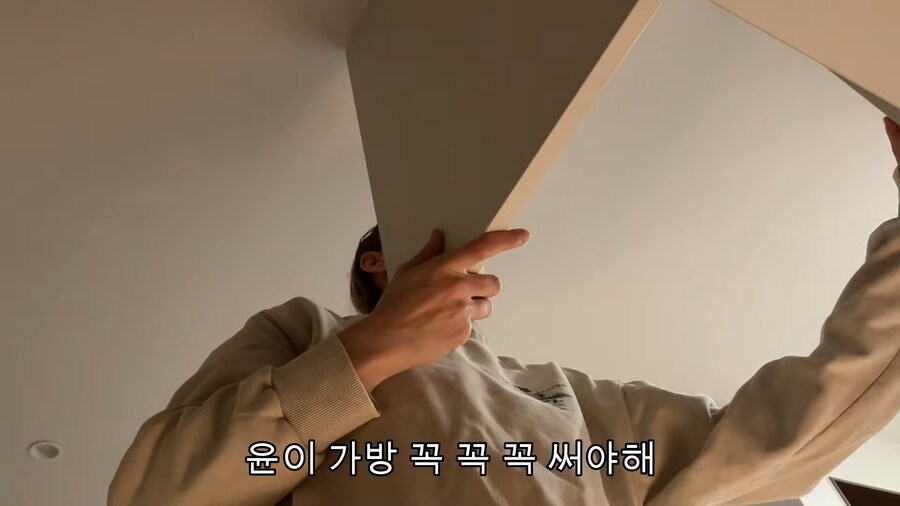 유튜브) 우크라이나에 있는 아내의 쌍둥이언니를 데려와준 남편_46.png