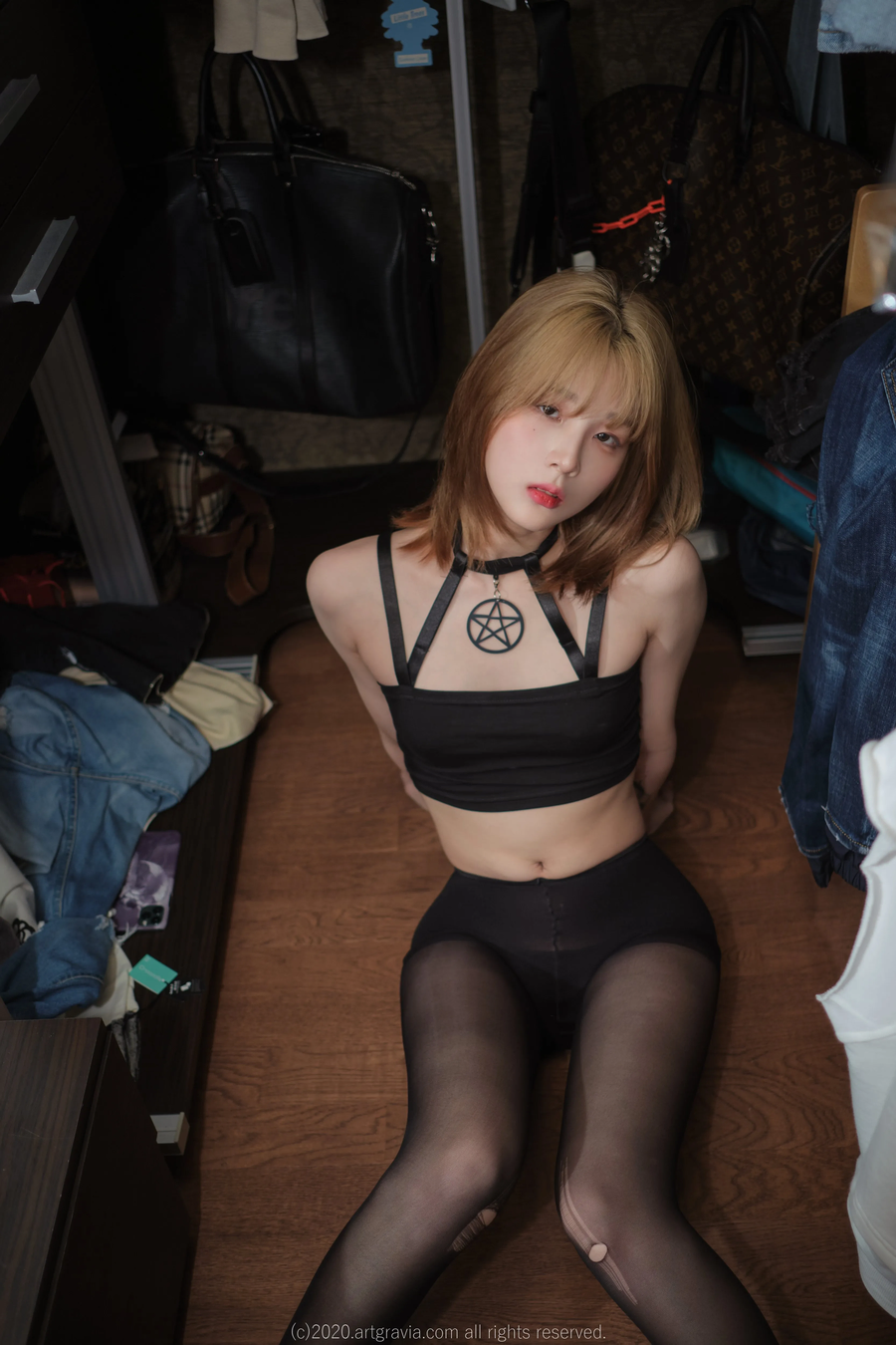 의외로 호불호 갈리는 몸매_19.webp