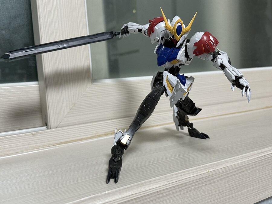 [반다이] MG 발바토스 루프스_1.jpg