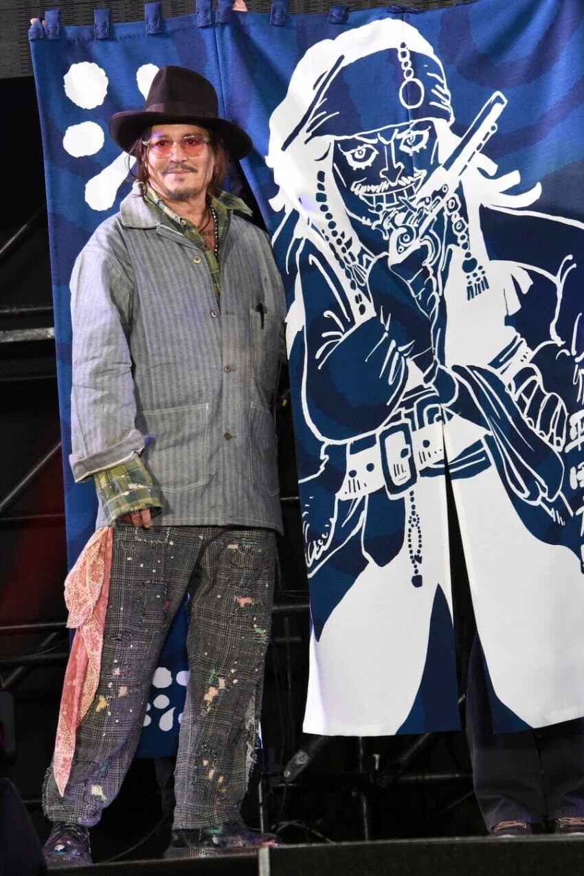 원피스 작가가 조니뎁에게 그려준 그림_2.jpg