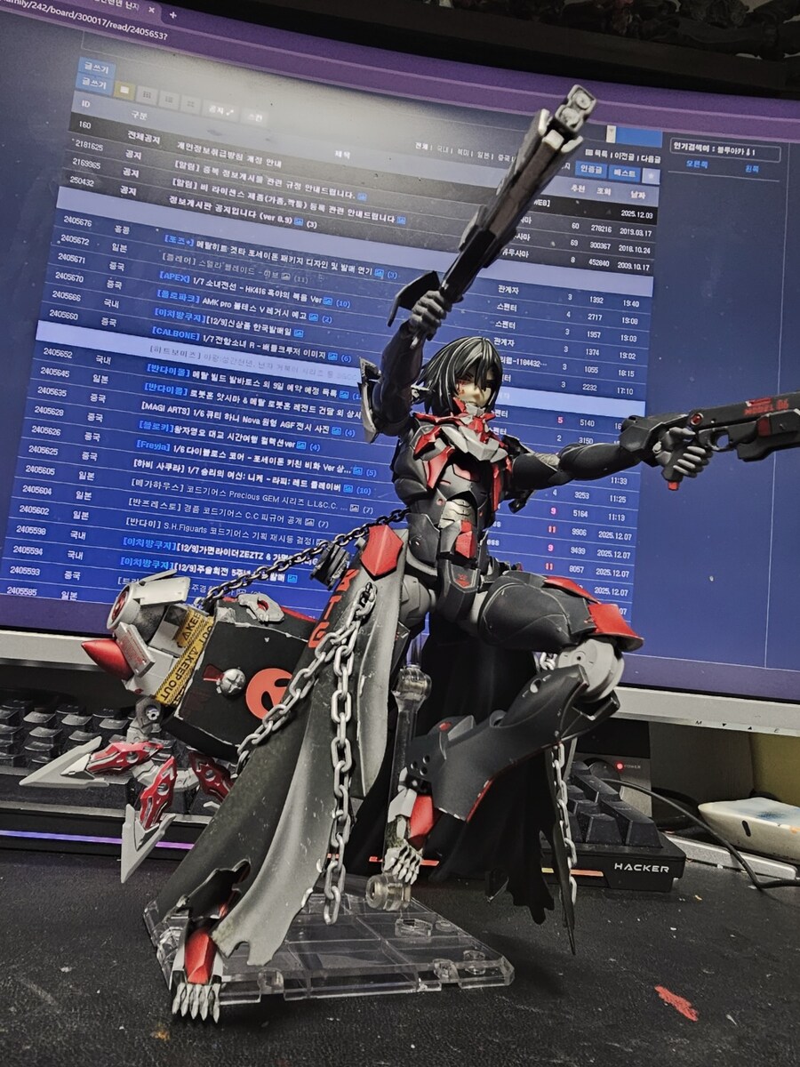 드디어 이 정크무기를 들려줄 친구를 만들었습니다._6.jpg