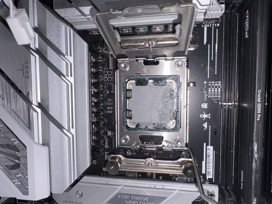 나같은사람은 조립의뢰해야됨_2.jpg