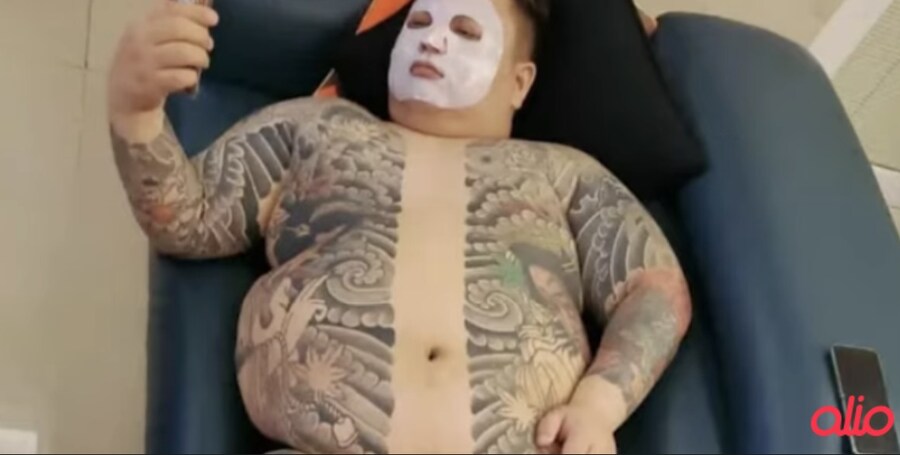 조세호 폭로사진에서 먹은 샴페인 가격 .jpg_2.jpg