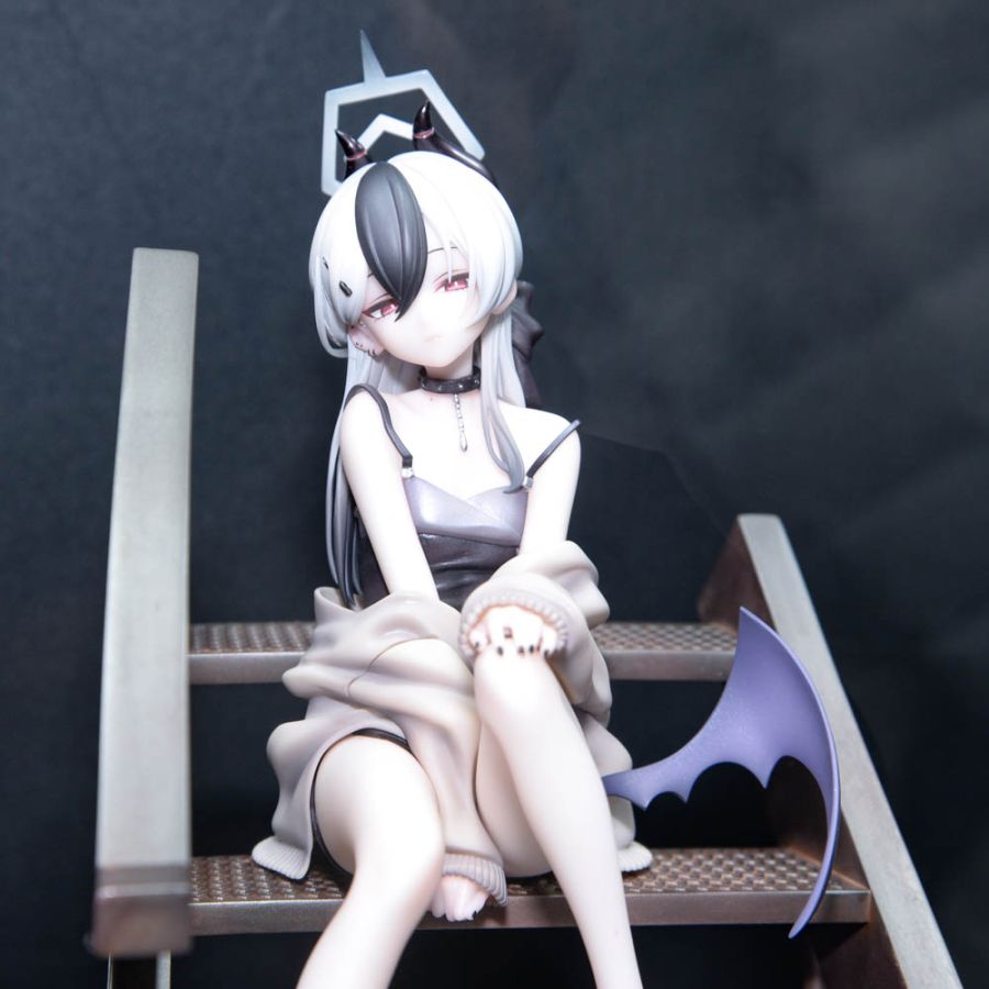 [솔라레인] 블루 아카이브 - 카요코 드레스 메모리얼 로비 Ver 전시 사진_1.jpg