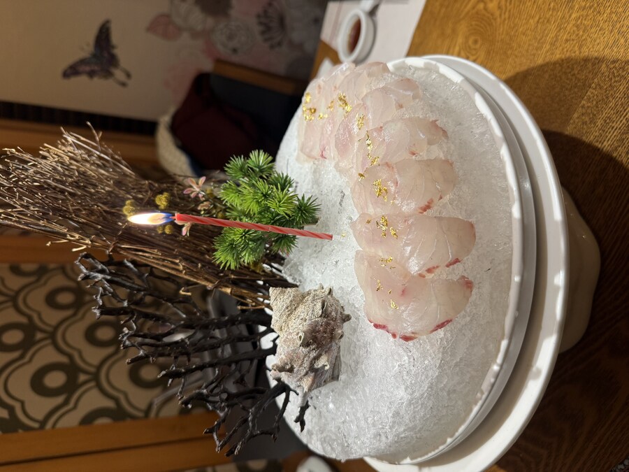 생일이라 여러가지 먹었습니다_2.jpg