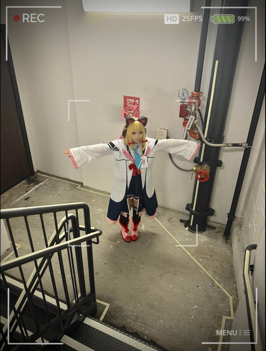 블루아카)완벽한 모모이 코스프레_2.jpg