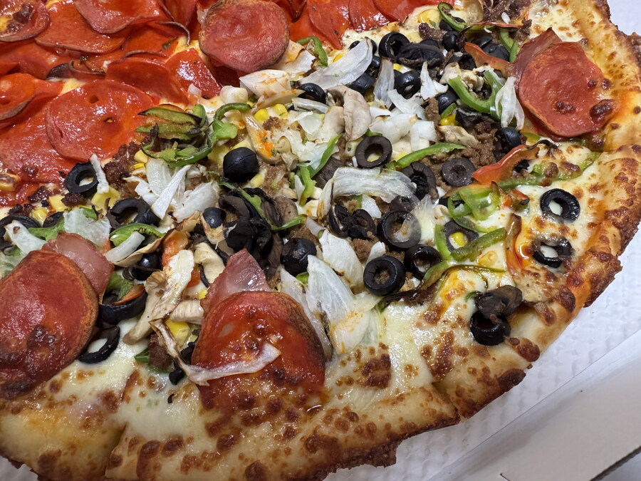 오랜만에 먹은 노모어피자~~~_4.jpg