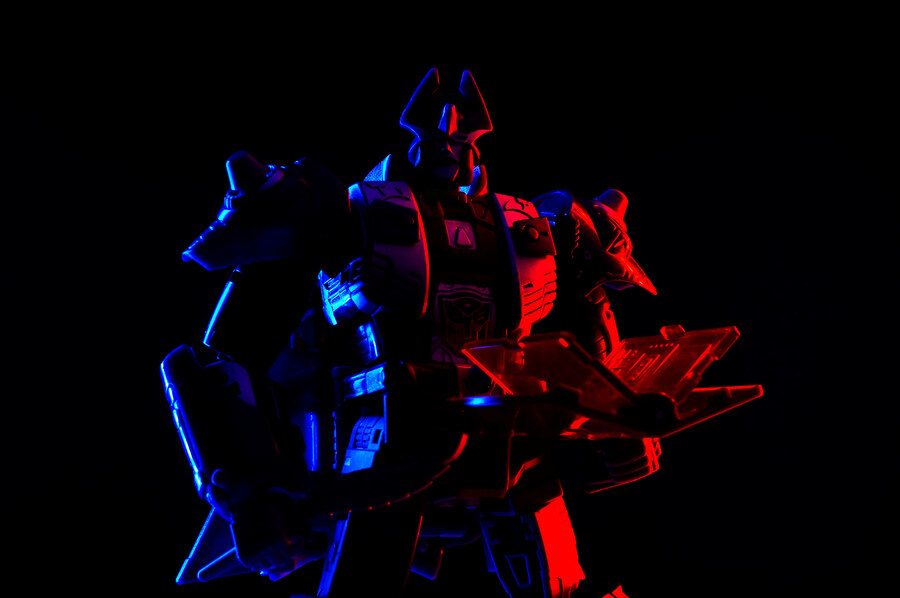 트랜스포머 에오프 알파 트라이온_37.jpg