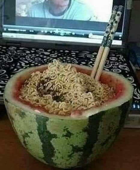 새벽에 출출할때 보기좋은 저주받은 음식 짤들.jpg_5.jpg