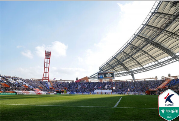 추워서 관중 줄었다는 축협 주장이 개소리인 이유_2.png