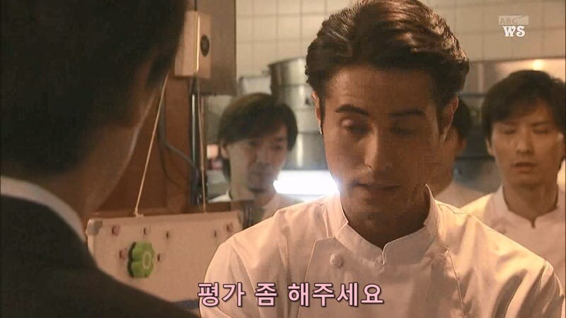 닛뽄인의 식당 박살내기를 찍던 요리사가 살해당한 이유_34.jpg