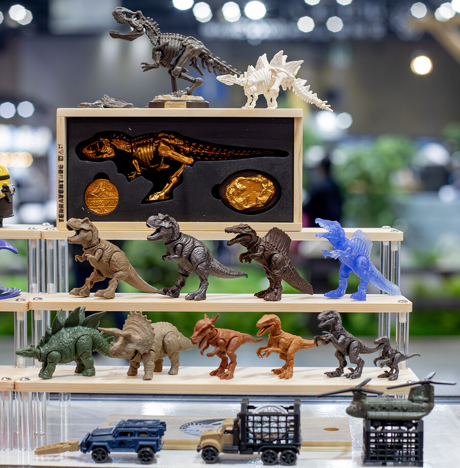 [AGF2025] 블로키 코리아 부스 출품작 모음 (나름 고퀄사진, 스압)_15.jpg