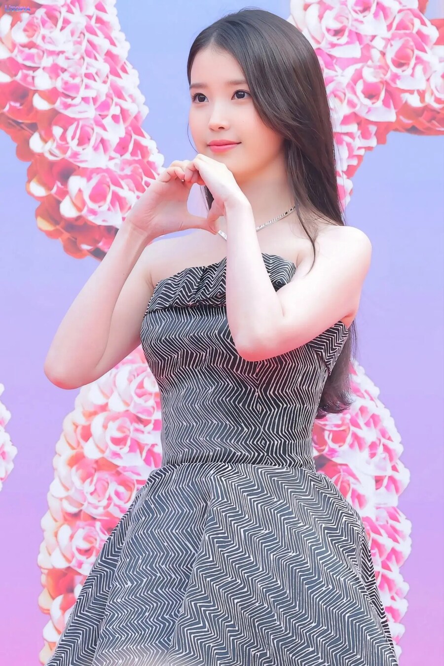 2025.12.06 AAA 2025 아이유 시상식(Utopia)_10.jpg