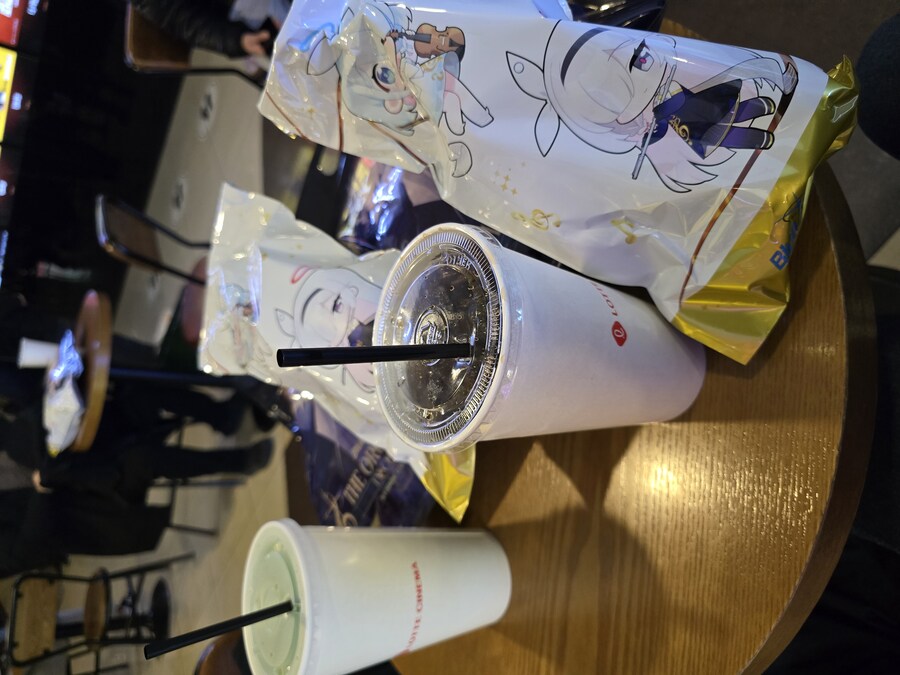 아니 시바 왜 돈이 없지 이해가 안되네_2.jpg