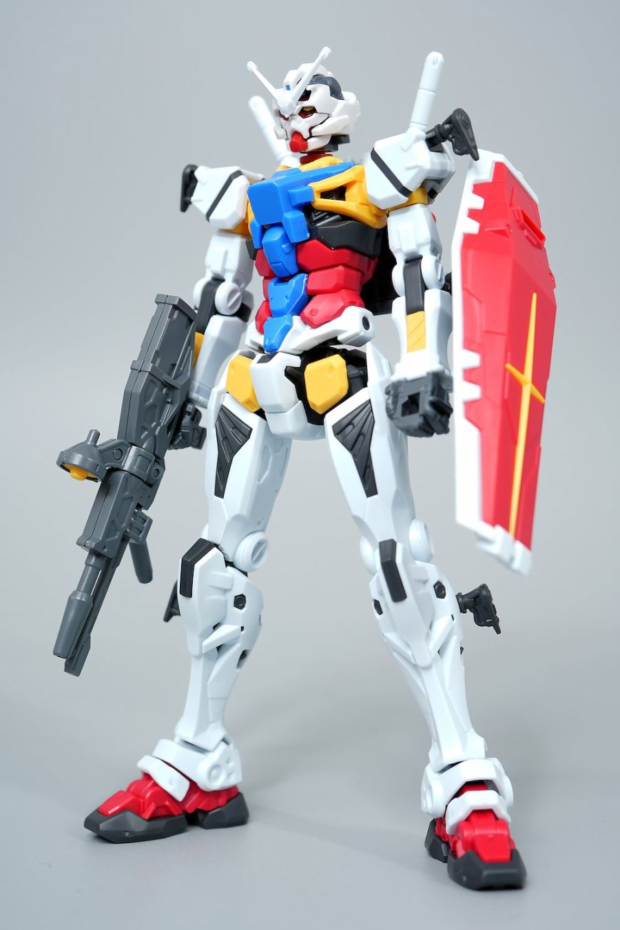 HG GQ 1/144 하얀 건담 조합 사진 2_1.jpg