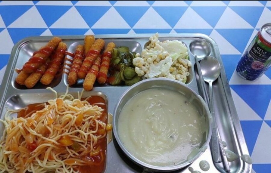 군대) 대한민국 해군의 식사_1.jpg