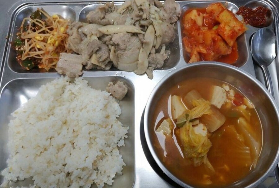 군대) 대한민국 해군의 식사_4.jpg