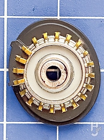 HG GQ 1/144 릭 돔 가이아 / 오르테가 기 HJ 게재 작례_9.jpg