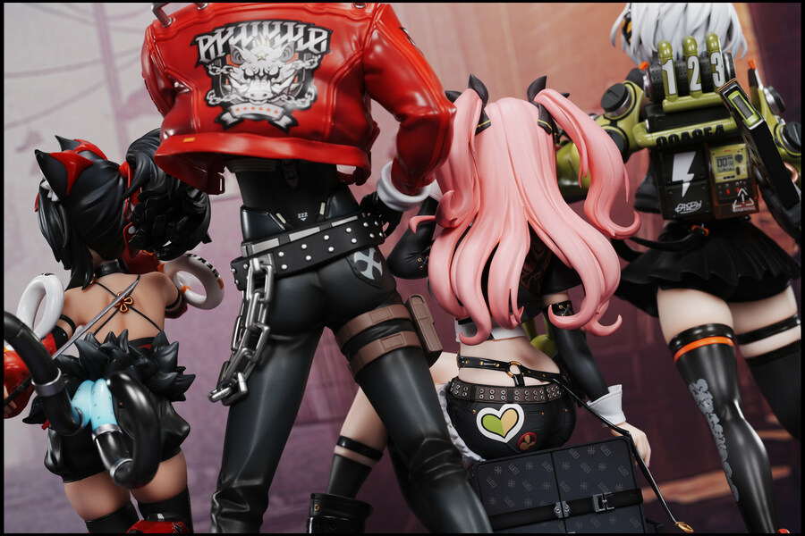 젠레스 토끼굴 피규어 떼샷 봐줘_2.jpg