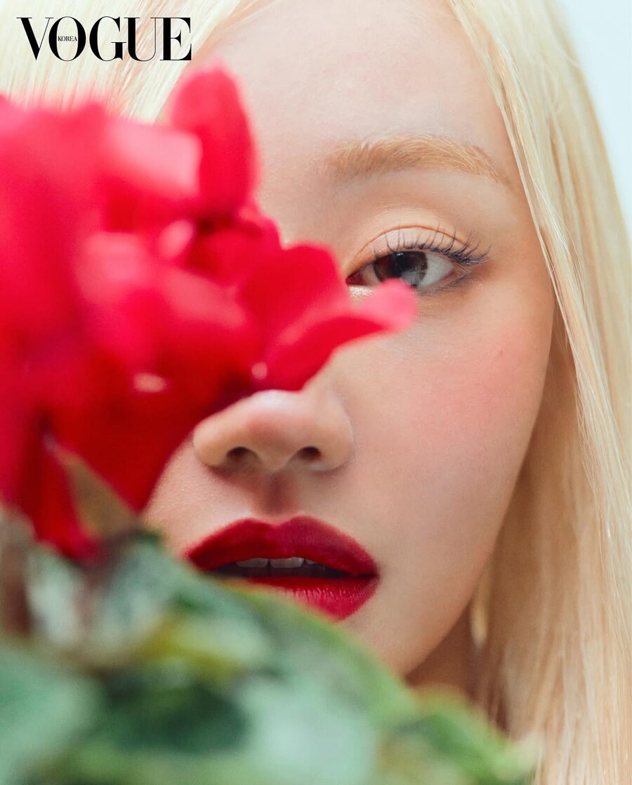 [키스오브라이프] Vogue 화보 '돌체 & 가바나 뷰티' 촬영 비하인드_4.jpg