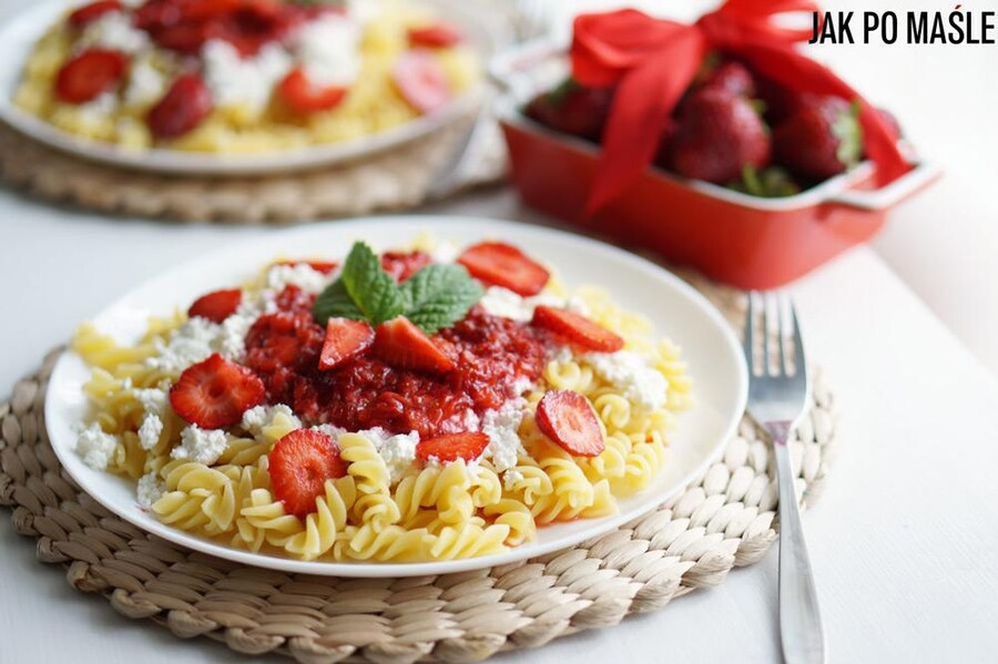 이탈리아:"파스타에 딸기라니 폴란드 제정신이냐?"_3.jpg