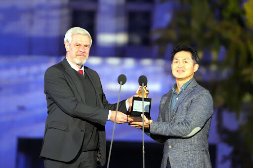 대한민국 방송계 역사상 최고의 상남자 언론인_1.jpg