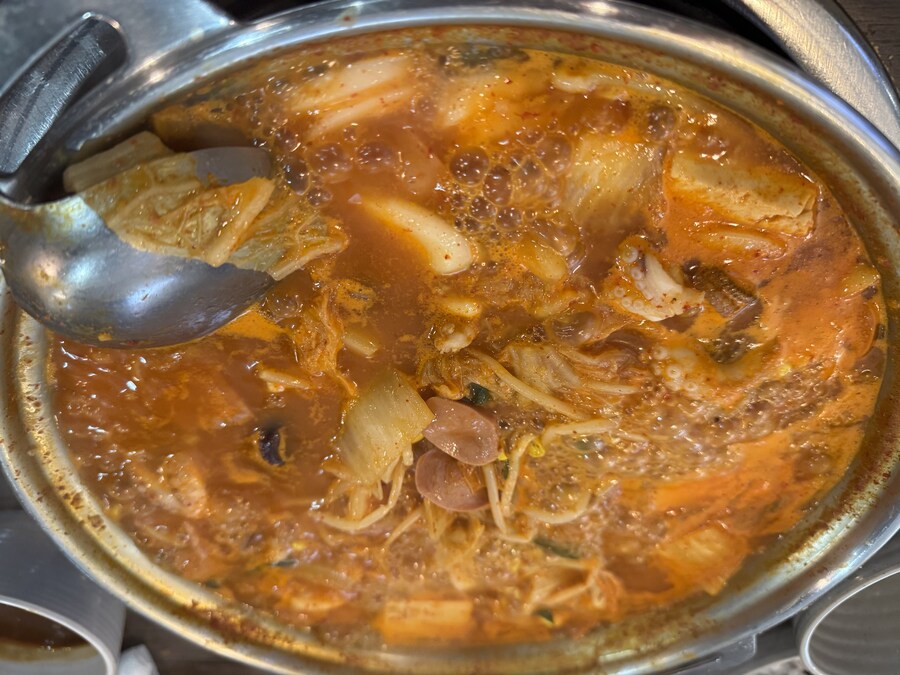 혜화에서 먹은 쭈꾸미 부대찌개~~~_2.jpg