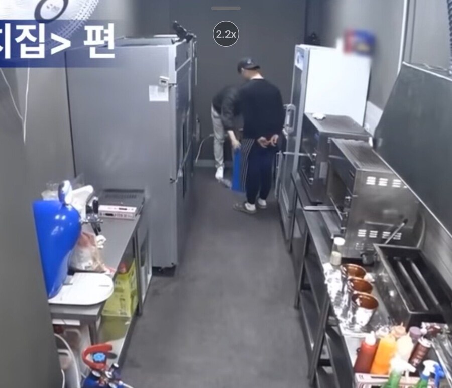 사람 미치게 만드는 백종원식 갈구기 스킬.jpg_8.jpg