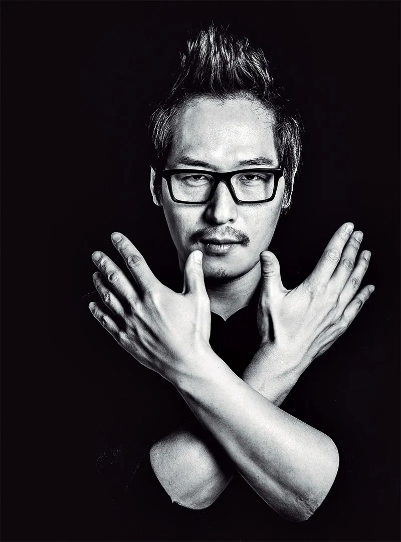 대단하지만 또 아무것도 아닌 100만 유튜버_1.webp